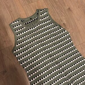 OUGES Green Patterned Maternity Dress